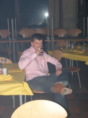 Der er også tid til at Stig får en lille øl
