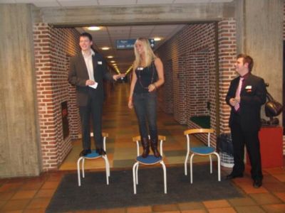 Og blonde Camilla fik budene i vejret
