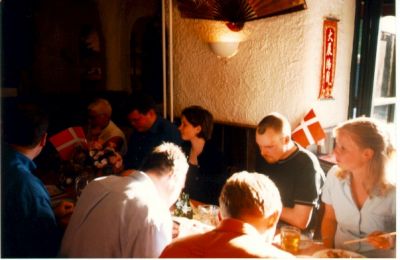 Og der spises koncentreret....
