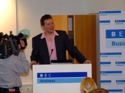 og Anders er kommet på talerstolen
