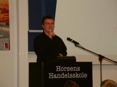 og som altid med et smil
