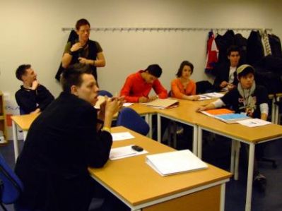 Så er det tid til at diskuttere Mettes beretning i grupper, her med Christian Muller
