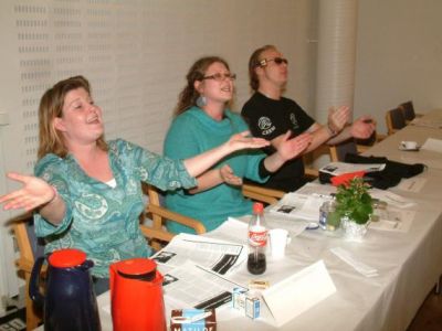 Redaktionen bryder ud i en lovsang???
