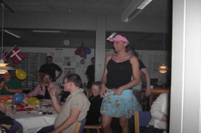 Mens pigerne bare er for lækre
