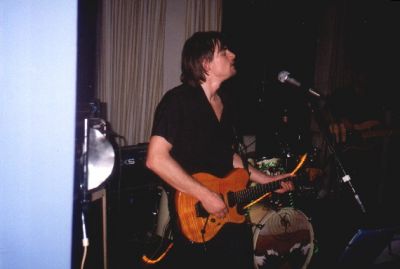 Forsangeren Mads fra Mads-band
