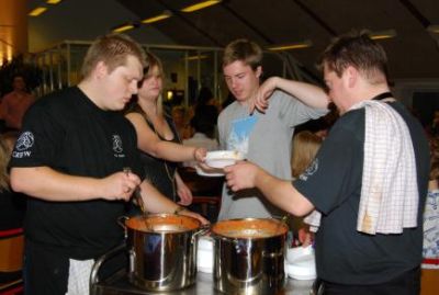 Forretten er tomatsuppe
