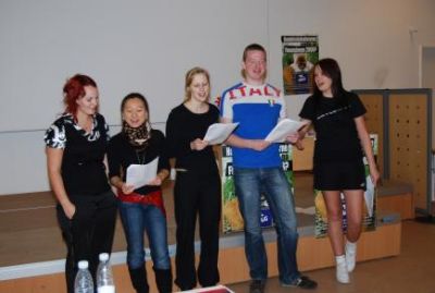 Bestyrelsen synger morgen sang
