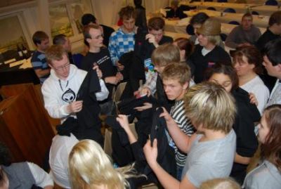 Så er det tid til den årlige tøjuddeling
