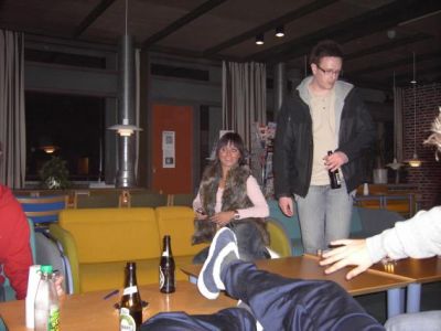 Camilla og Henrik slapper af
