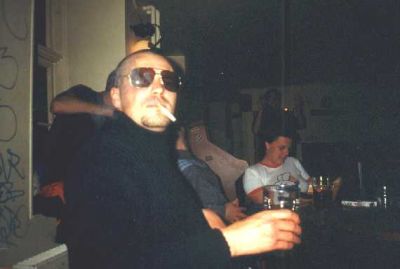 Så er Peter klar til fest
