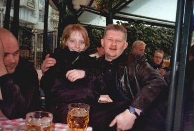 Ved siden af Gunhild og Erling - der var desværre ikke stole nok...
