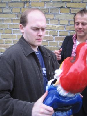 Ruben er mere skæptisk over nissen
