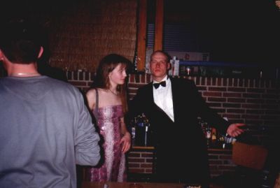 Stine og Martin har styr på baren
