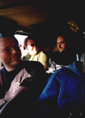 Så er folk tilbage i bilen
