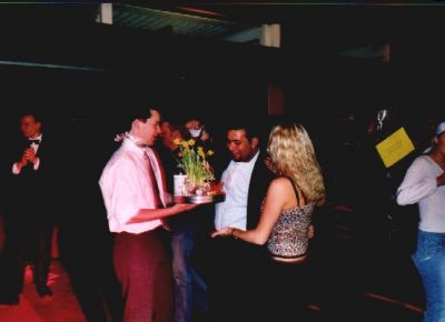 Henrik er klar med præmien
