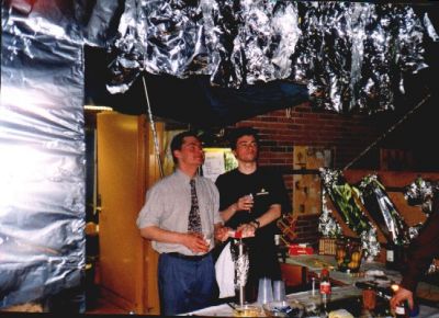 Så er aftenens andet hold bartendere - Per og Allan - klar
