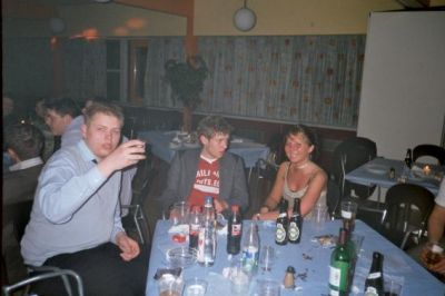Flere festlige deltagere
