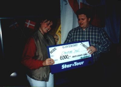 Og den glade vinder
