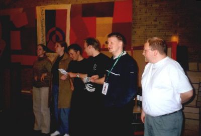 PG'erne synger farvel
