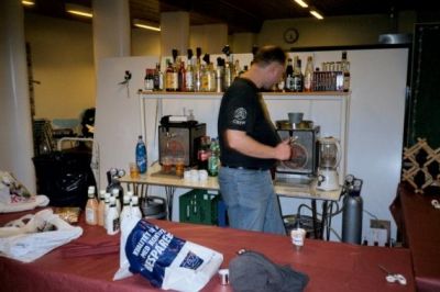 Og Steen V tjekker lige baren af
