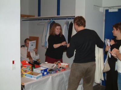 Præs styrer kiosken
