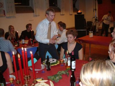 Så er maden kommet på bordet
