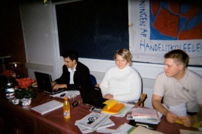 Dirigentbordet er friske - også på en søndag
