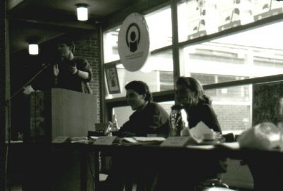 Formand Johnny Tang, mens dirigenterne Nicolas Lund Larsen og Cathrine Leth Jørgensen styrer slaget
