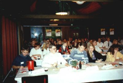 Et kig udover salen med Region 11 i forgrunden
